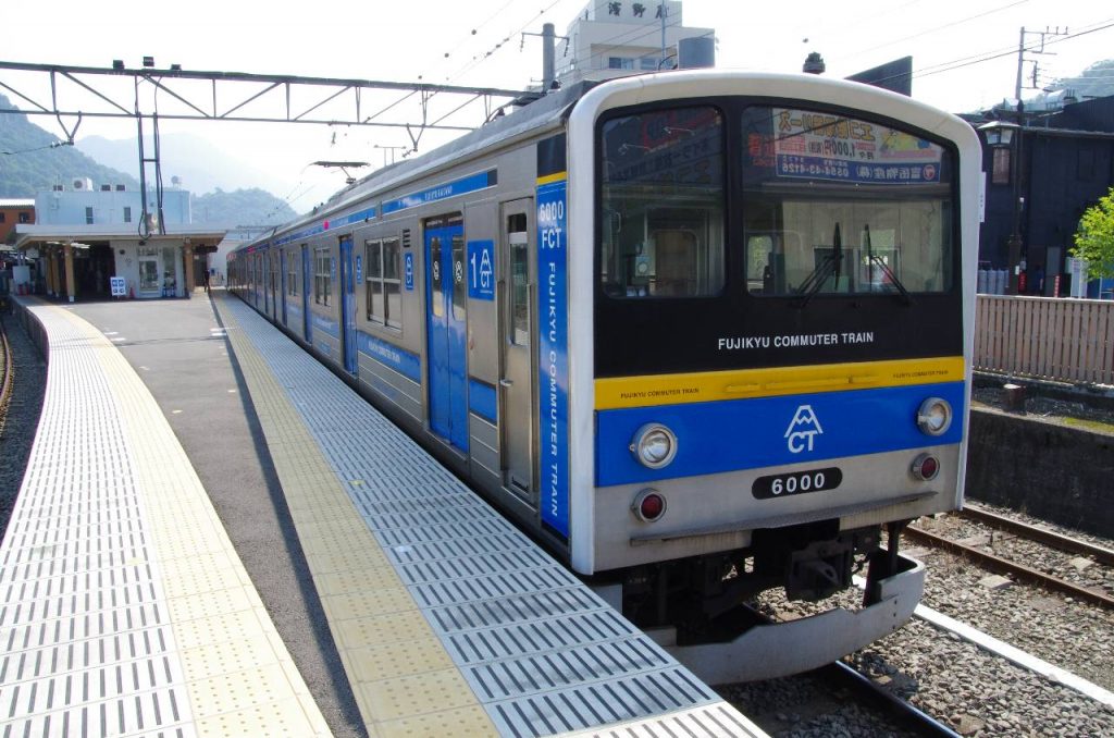 富士急の普通列車