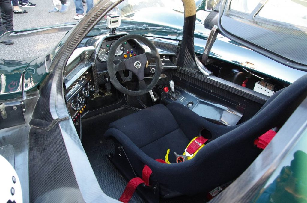 OX99-11 運転席