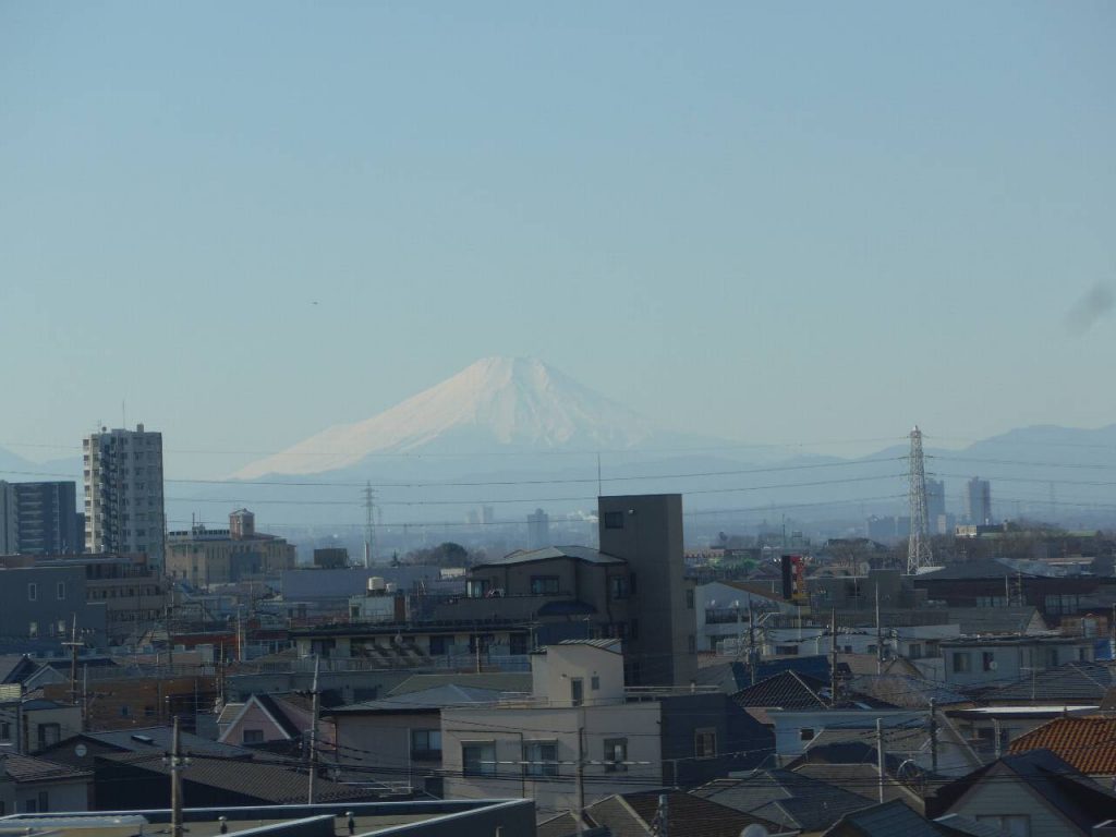 上越新幹線車窓から見る富士山